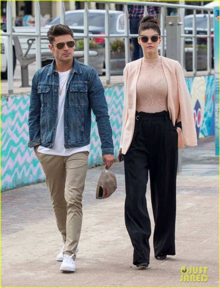 Alexandra Daddario & Zac Efron Dating: She’s ‘100% All In’ With Him, So Why Keep It A Secret?
