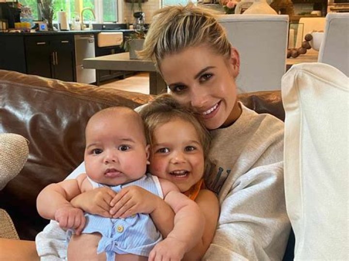 All About Katelyn Brown & Their Kids – Hollywood Life