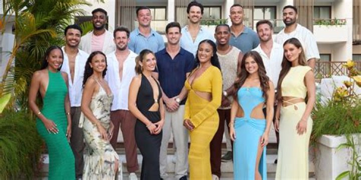 ‘Bachelor In Paradise’ Recap: [SPOILER] Leaves After Love Triangle With Tayshia Intensifies