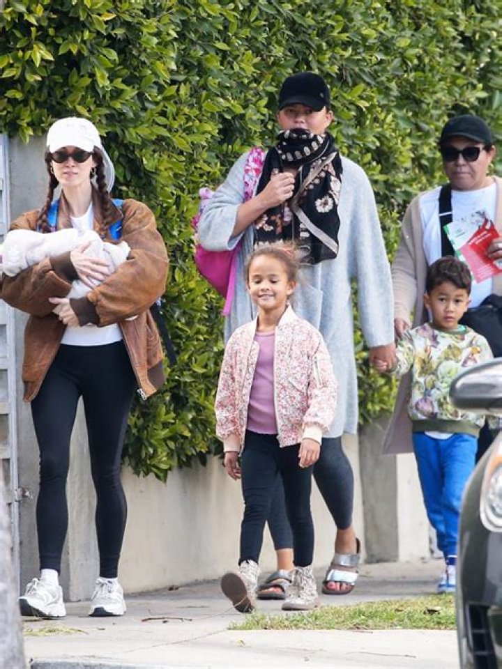 Chrissy Teigen Rocks Crop Top & Leggings While Out With All 3 Kids, 1 Month After Giving Birth: Photo