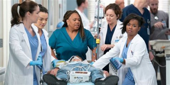 ‘Grey’s Anatomy’ Star Giacomo Gianniotti Is ‘Confident’ The Show Will End After Season 17