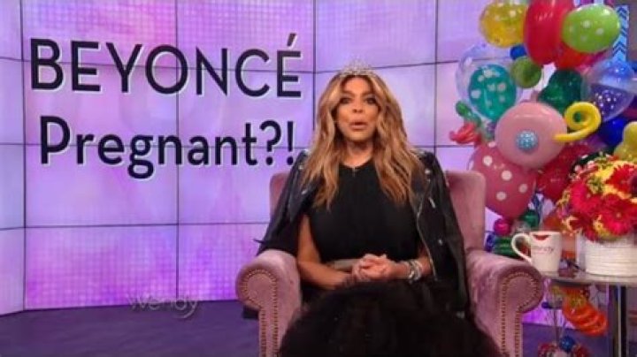 Is Beyonce Pregnant Again? Fans At ‘OTR II Tour’ Freak Over Possible Baby Bump