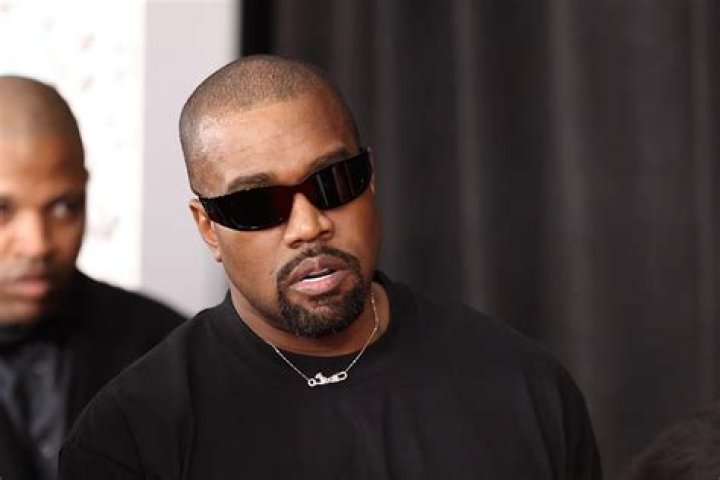Kanye West Slammed for KKK-Style Hood and Antisemitic Lyrics – Hollywood Life