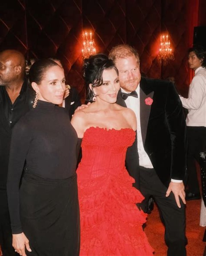 Kim Kardashian Sits Next To Bleached Blonde At Kris Jenner’s Birthday & Fans Think It’s Pete Davidson