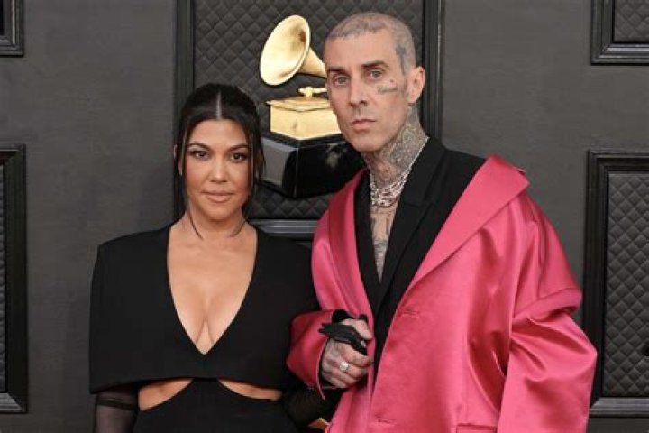 Kourtney Kardashian Posts Wild Photo Of BF Travis Barker’s Blood In a Vial & Fans Have Questions