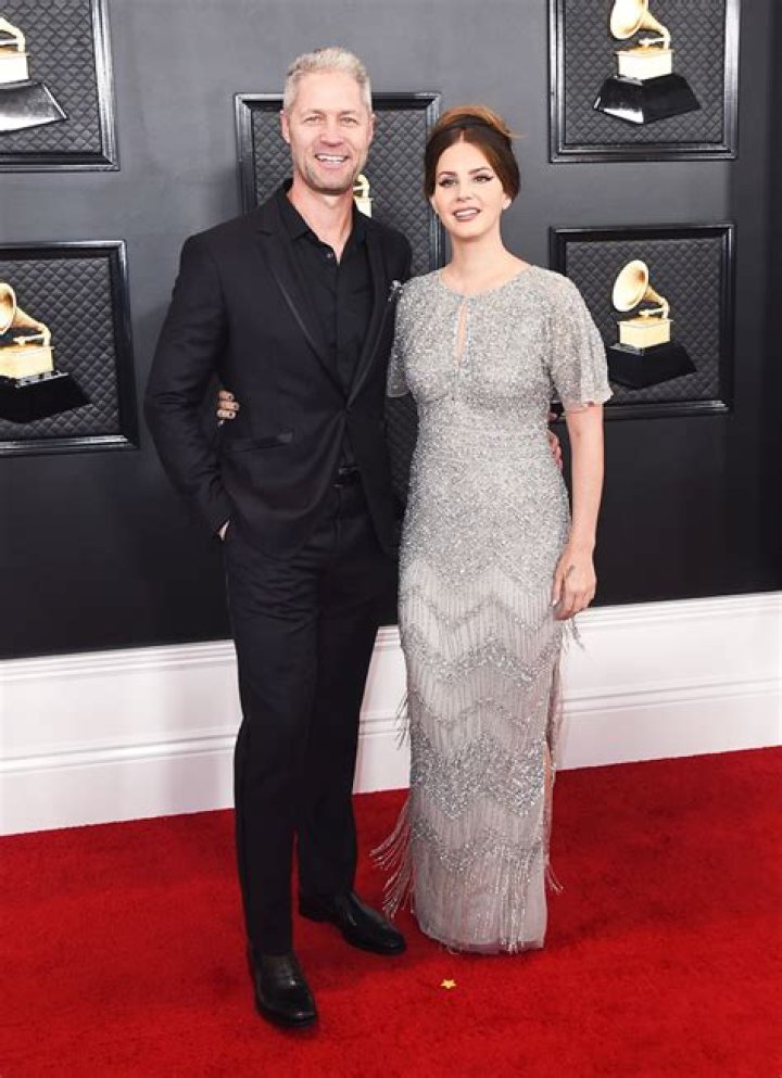 Lana Del Rey Is Reportedly Engaged To Clayton Johnson – Hollywood Life