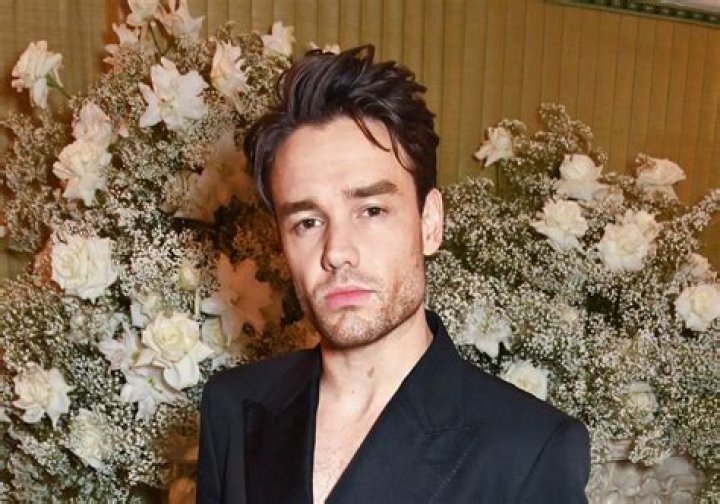 Liam Payne’s ‘Strip That Down’ — PICS