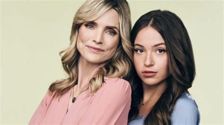 Model, 17, Claims Tristan Thompson Slid Into Her DMs Amidst Drama With Khloe — Video