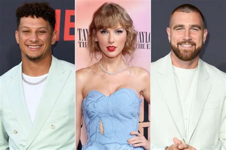 Nicki Minaj Praises Taylor Swift and Her Fans in New Tweets – Hollywood Life