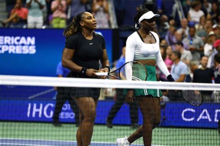 Photos Of Serena, Venus Williams & More – Hollywood Life