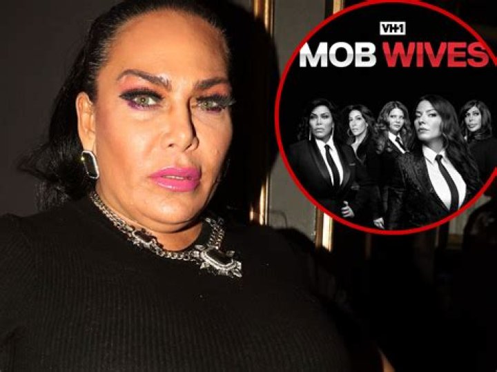 Photos Of the ‘Mob Wives’ Star – Hollywood Life