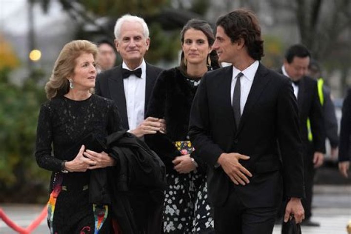 Prince William Meets JFK Jr.’s Nephew Jack Schlossberg, Family: Photos – Hollywood Life