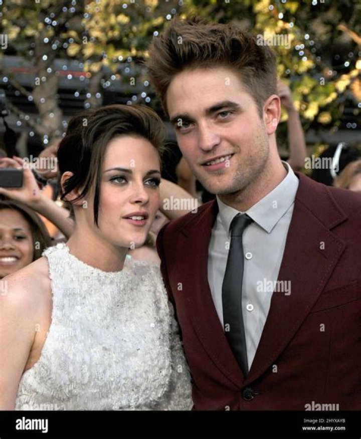 Robert Pattinson & Kristen Stewart Allegedly Have Romantic Golf Date
