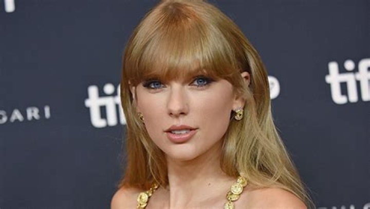 Taylor Swift ‘Devastated’ After Fan Reportedly Dies of Cardiac Arrest Before Brazil Concert