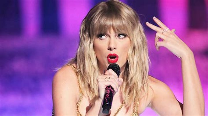 Taylor Swift’s ‘Vigilante S***’ Has Lyric About An Enemy’s ‘Ex-Wife’ – Hollywood Life